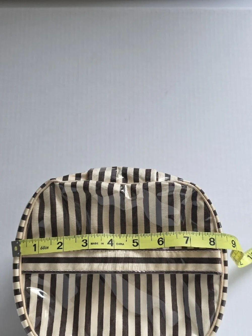 VINTAGE HENRI BENDEL MAKE UP CASE
